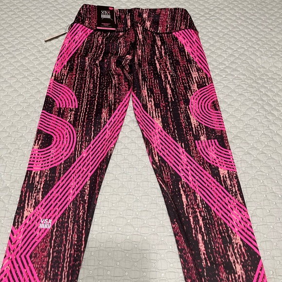 Victoria’s Secret leggings - Picture 4 of 4